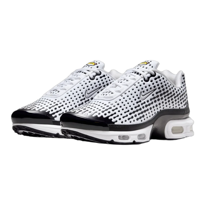 Nike Air Max Plus 7 White Black Side HQ2197-100