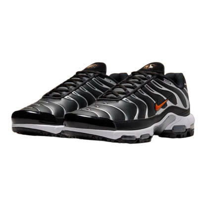 Nike Air Max Plus Golf Black Metallic Silver Side FZ4150-002
