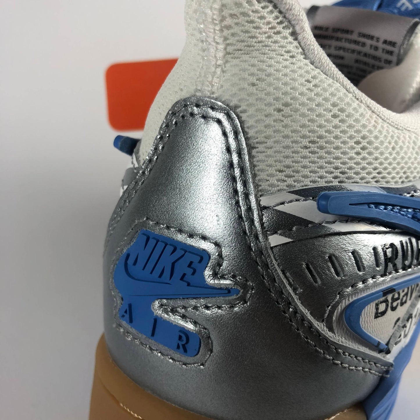 Nike Air Rubber Dunk Off-White UNC Back