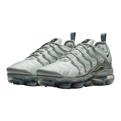 Nike Air VaporMax Plus Light Silver Mica Green (W) Side AO4550-006
