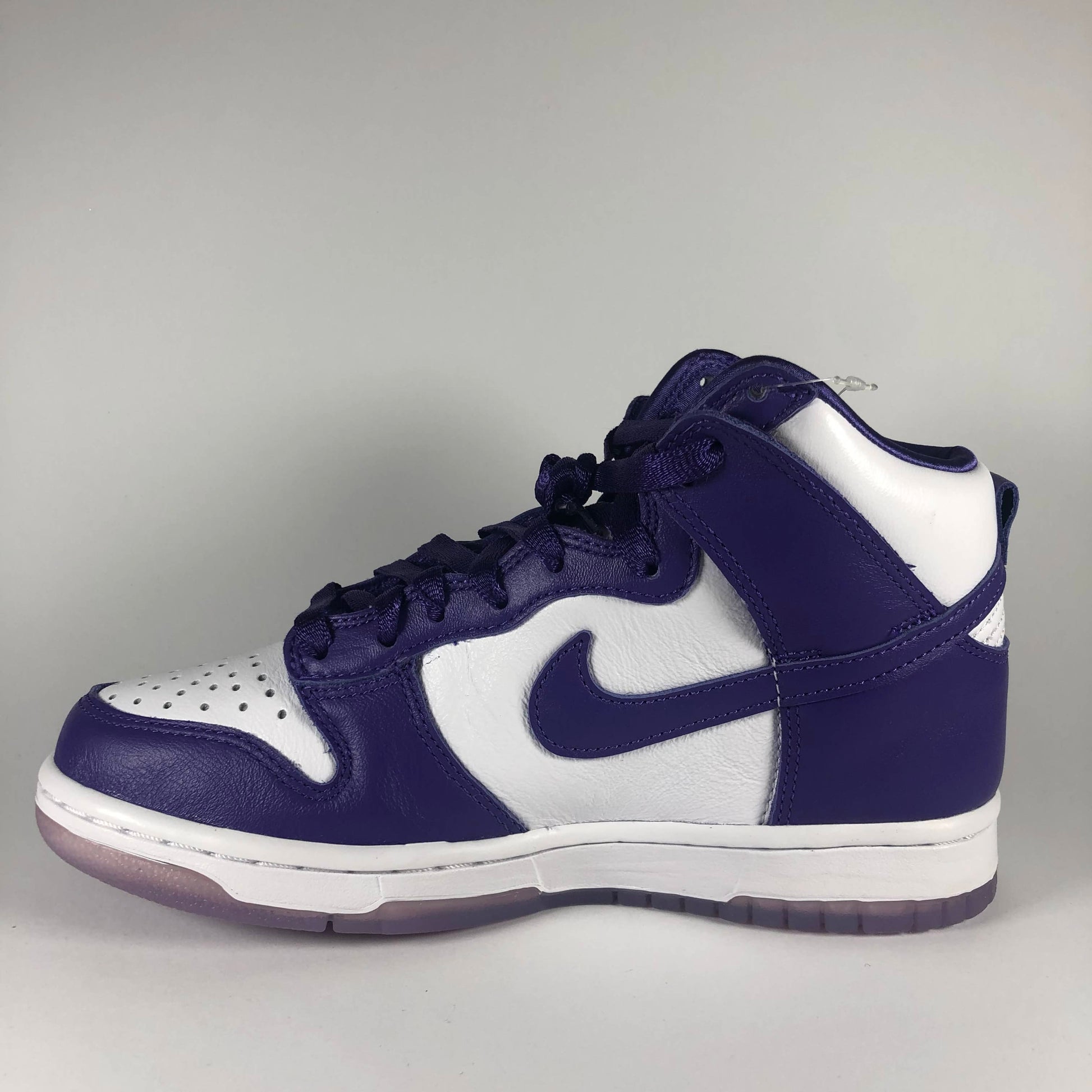 Nike Dunk High SP Varsity Purple (W) - Main Image