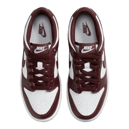 Nike Dunk Low Burgundy Crush Gum (GS) Oben HJ9282-100