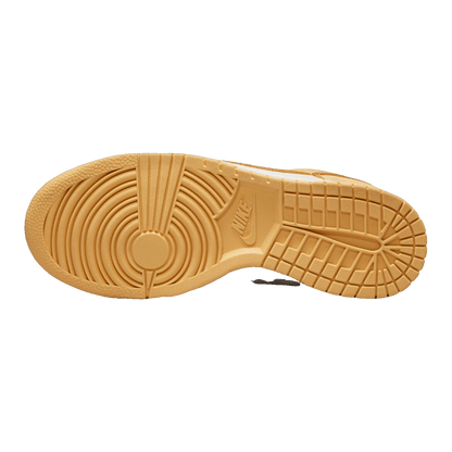 Nike Dunk Low Celestial Gold Suede (W) Sohle DV7411-200