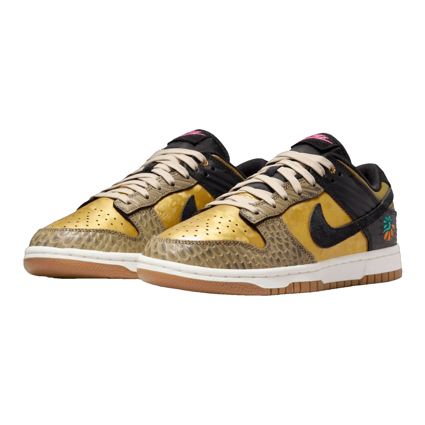 Nike Dunk Low Día De Muertos (W) Side FQ8148-010