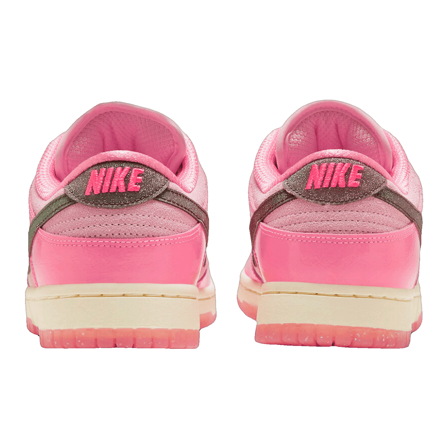 Nike Dunk Low LX Barbie (W) Back FN8927-621