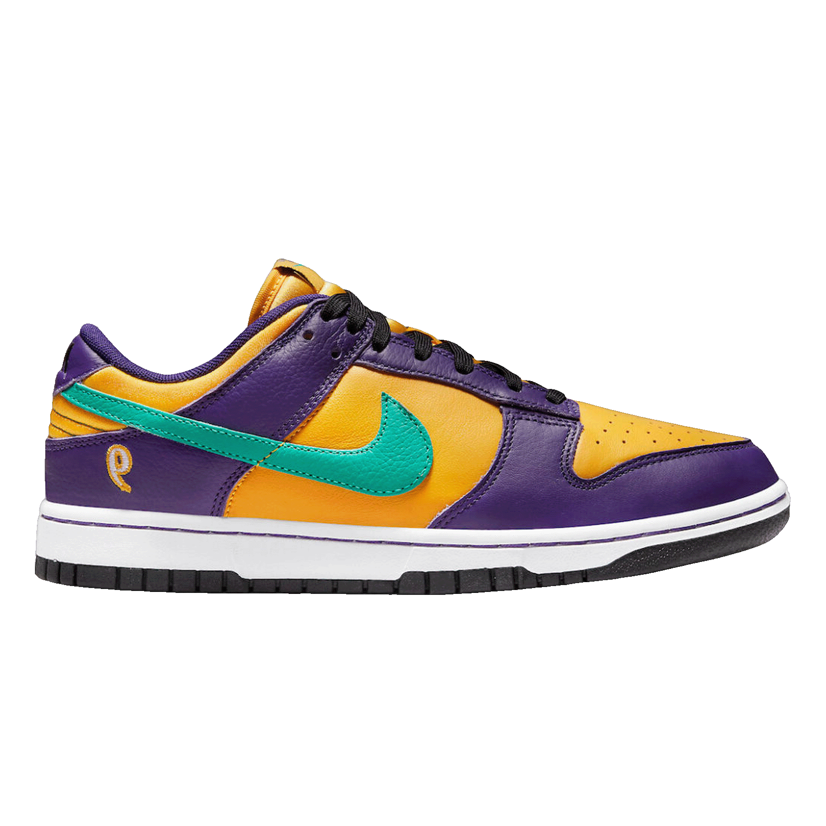 Nike Dunk Low LX Lisa Leslie (W) DO9581-500