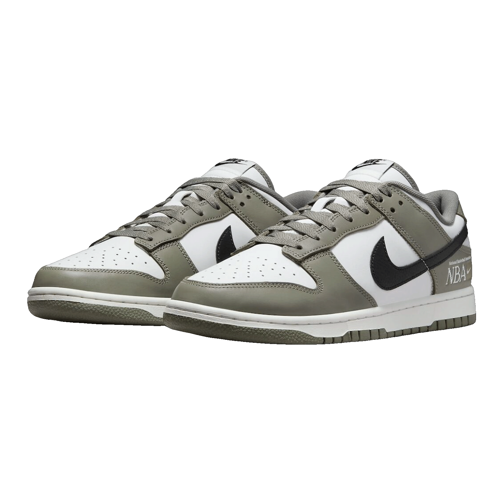 Nike Dunk Low NBA Paris Side FZ4624-001