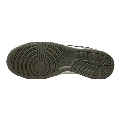 Nike Dunk Low NBA Paris Sohle FZ4624-001