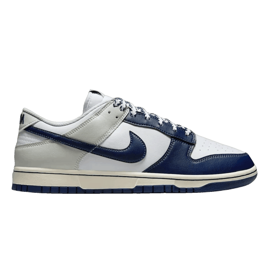 Nike Dunk Low New York Yankees IM2222-101