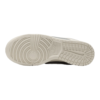 Nike Dunk Low Next Nature Sheer Lace Metallic Platinum (W) Sohle IB7311-001