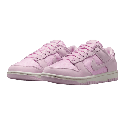 Nike Dunk Low Regal Pink (W) HJ5870-600