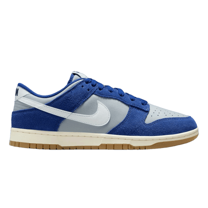 Nike Dunk Low Retro SE Deep Royal Blue Gum IB6399-003