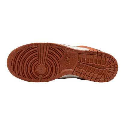 Nike Dunk Low Retro Sun Club Burn Sunrise (W) Sohle DR5475-100
