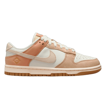 Nike Dunk Low SE Australia (W) FN7645-133