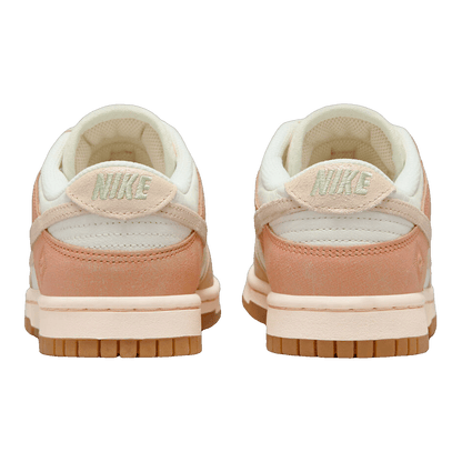 Nike Dunk Low SE Australia (W) Back FN7645-133