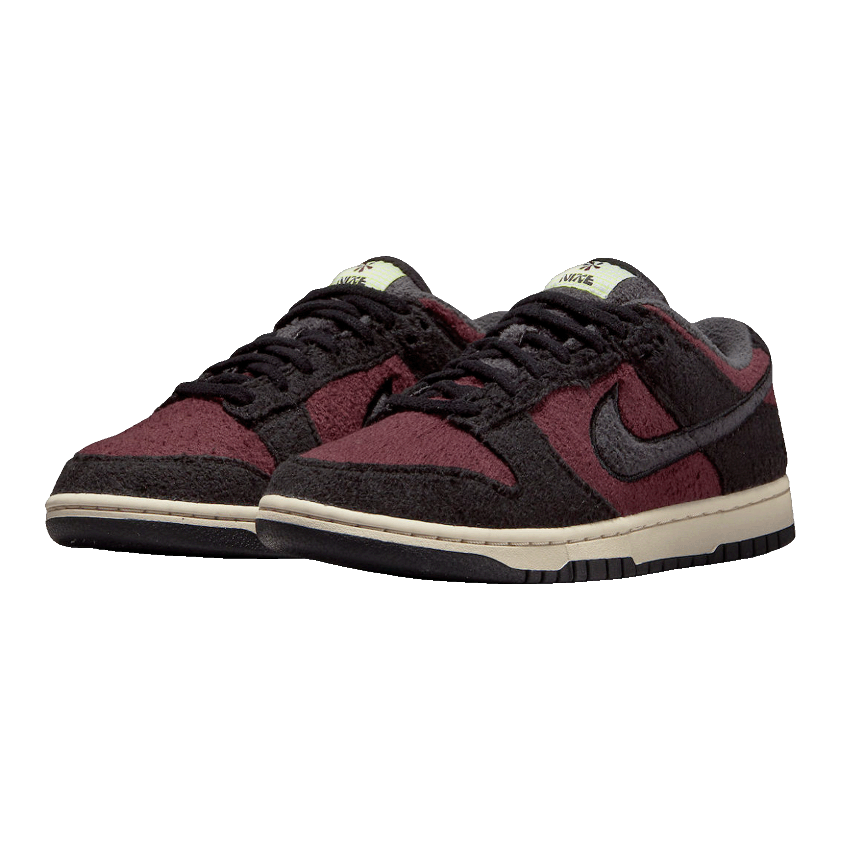 Nike Dunk Low SE Fleece Pack Burgundy Crush (W) Side DQ7579-600
