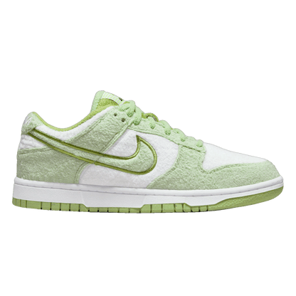 Nike Dunk Low SE Fleece Pack Honeydew (W) DQ7579-300