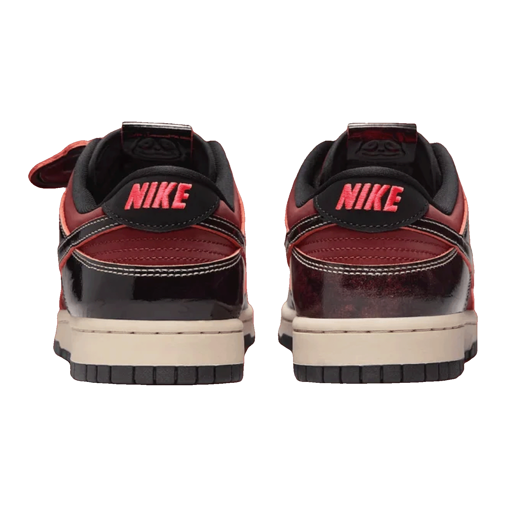 Nike Dunk Low SE Red Panda HQ1965-600