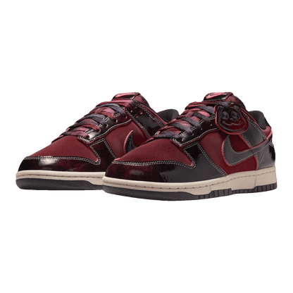 Nike Dunk Low SE Red Panda HQ1965-600