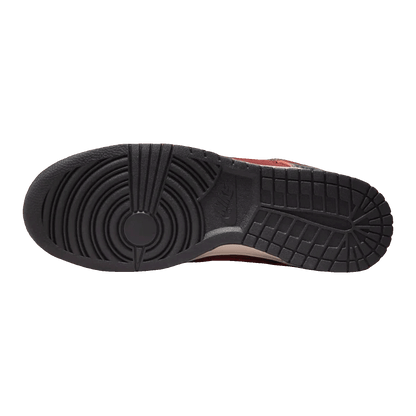 Nike Dunk Low SE Red Panda HQ1965-600