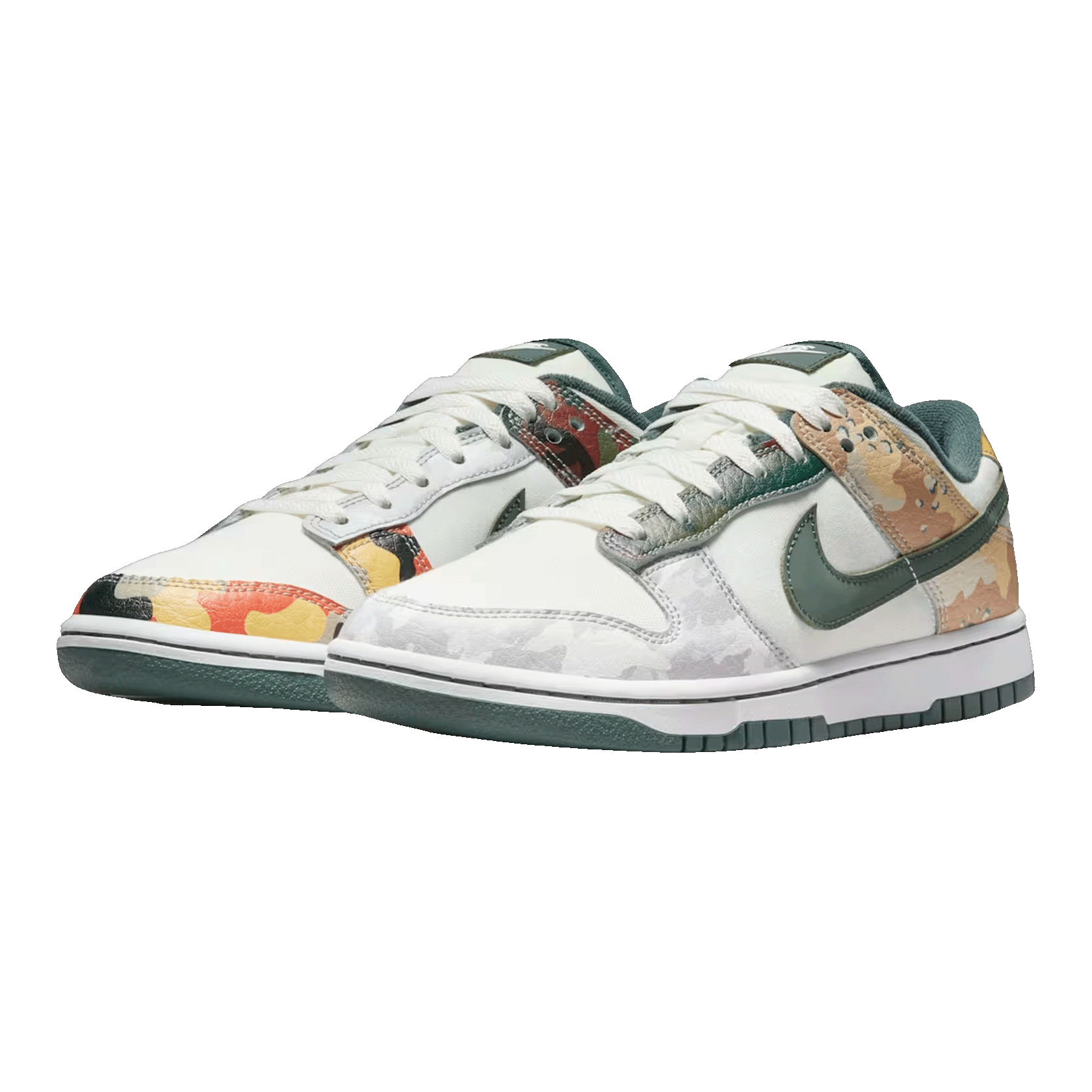 Nike Dunk Low SE Sail Multi-Camo Side DH0957-100