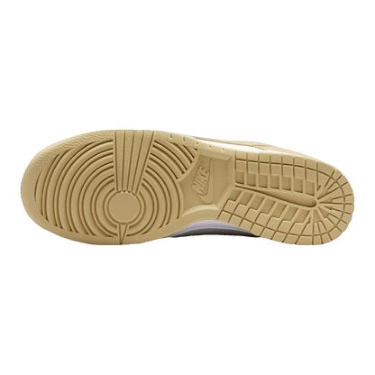 Nike Dunk Low SE Team Gold Suede Sohle FQ8249-102
