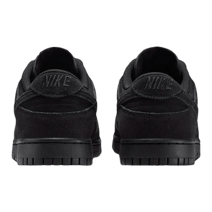 Nike Dunk Low SE Triple Black IB6651-001