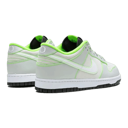 Nike Dunk Low University of Oregon PE (2023) Back FQ7260-001