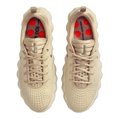 Nike Mind 002 Light Khaki Oben HQ4308-200