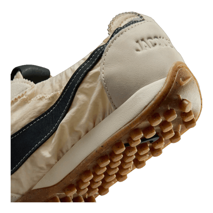 Nike Moon Shoe SP Jacquemus Alabaster (W) Sohle HV8547-700