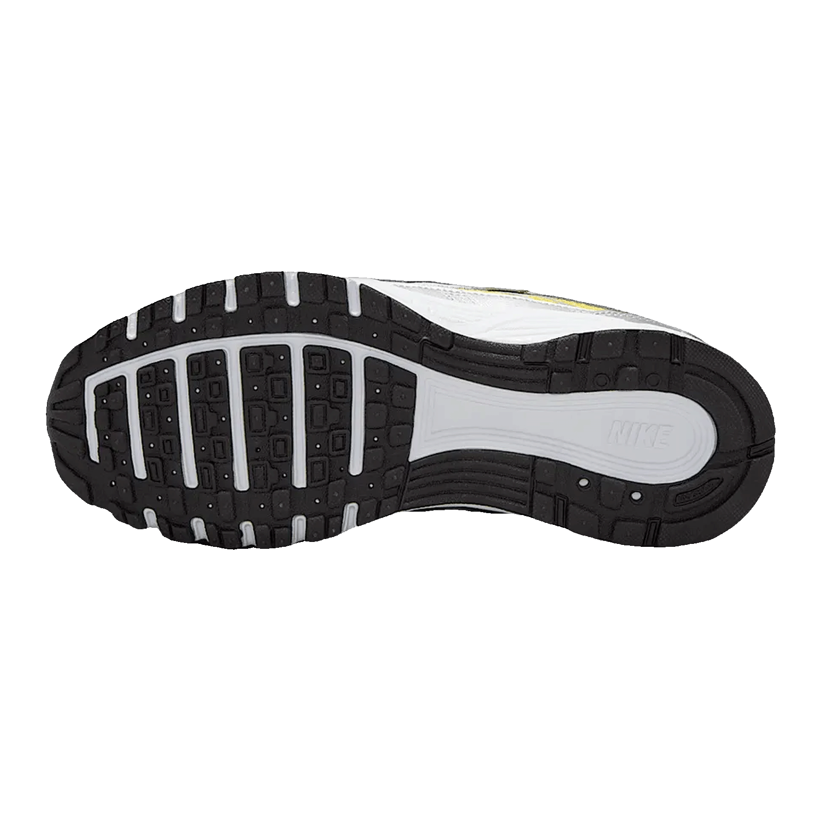 Nike P-6000 Lightning Metallic SIlver (GS) Sohle HV5064-701