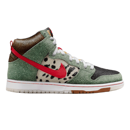 Nike SB Dunk High Dog Walker