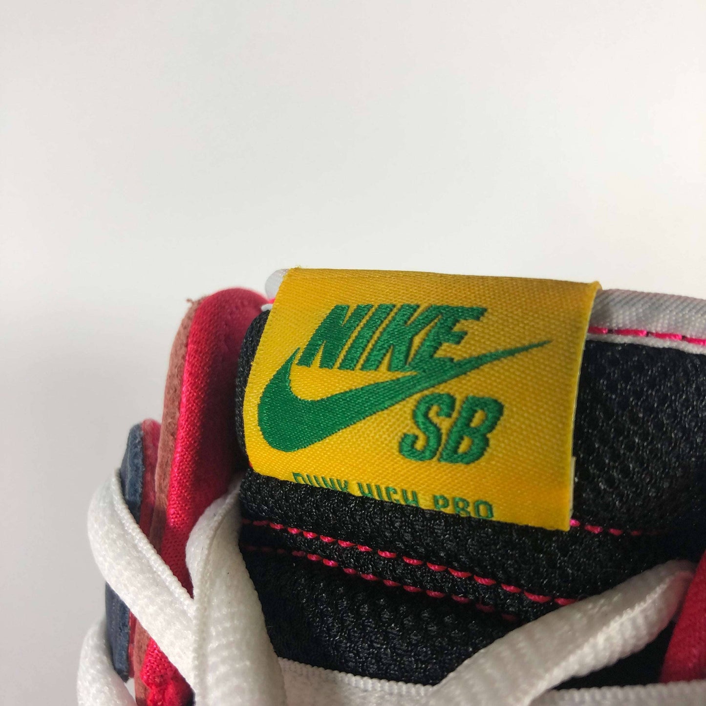 Nike SB Dunk High RX-0 Unicorn Gundam Tongue