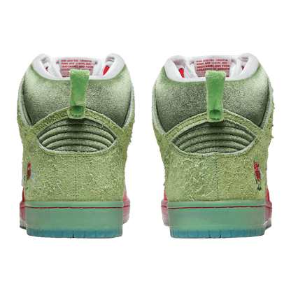 Nike SB Dunk High Strawberry Cough Back