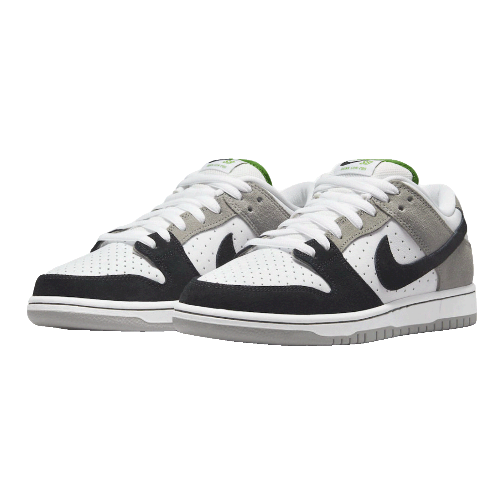 Nike SB Dunk Low Chlorophyll Side