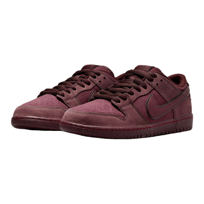 Nike SB Dunk Low City of Love Burgundy Crush Side