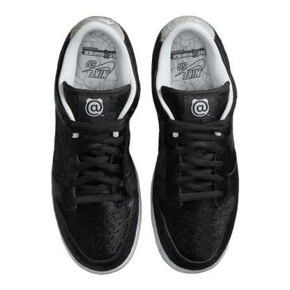 Nike SB Dunk Low Medicom Toy (2020) Oben