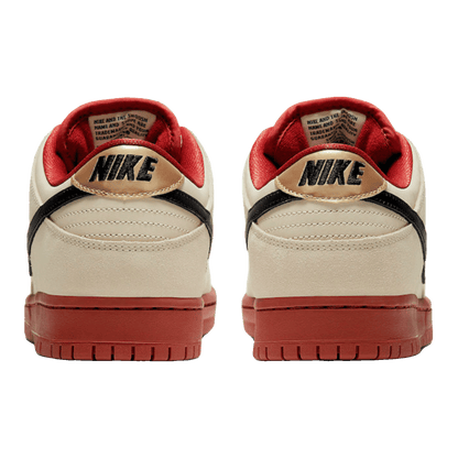 Nike SB Dunk Low Pro Hennessy Back