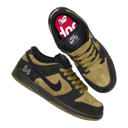 Nike SB Dunk Low Supreme 94 Hulk Side