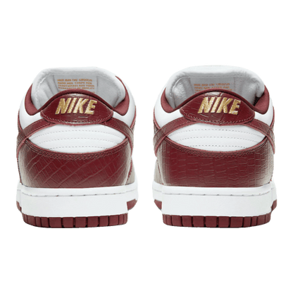 Nike SB Dunk Low Supreme Stars Barkroot Brown (2021) Back