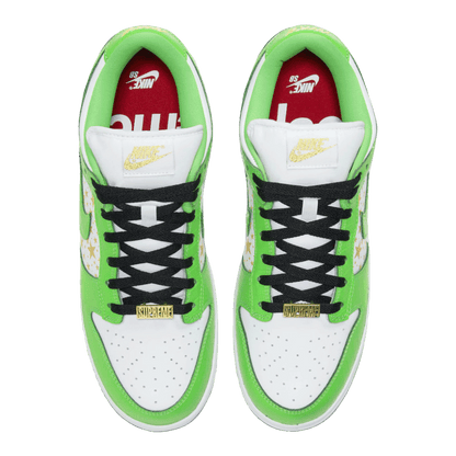 Nike SB Dunk Low Supreme Stars Mean Green (2021) Oben