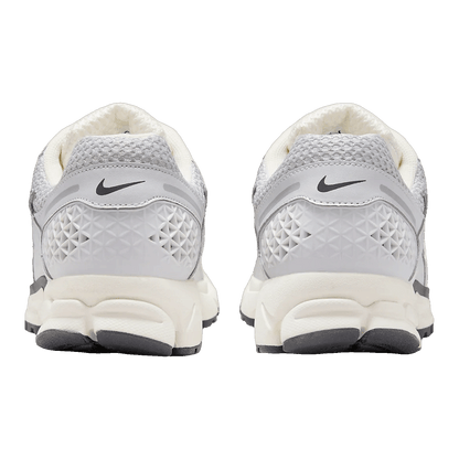 Nike Zoom Vomero 5 Chrome Back HJ3758-001