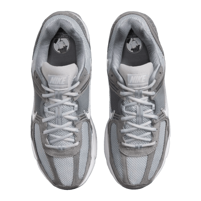 Nike Zoom Vomero 5 Cool Grey Wolf Grey Oben HF1553-003