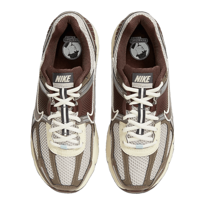 Nike Zoom Vomero 5 Earth Fossil (W) Oben FD9920-022