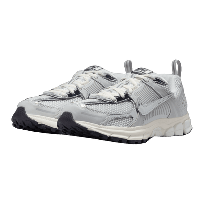 Nike Zoom Vomero 5 Photon Dust Chrome (GS) Side IM9467-001