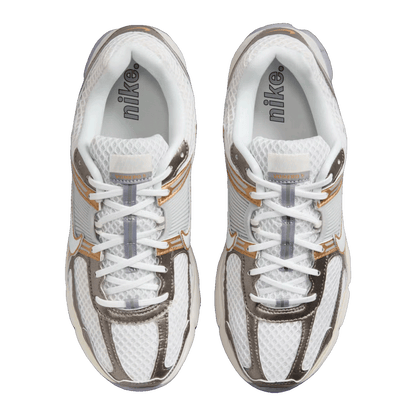 Nike Zoom Vomero 5 Platinum Tint Metallic Gold Oben HJ7247-099
