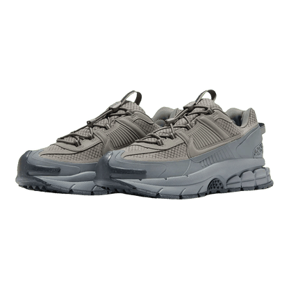 Nike Zoom Vomero 5 Roam Metallic Platinum Side HV6901-001