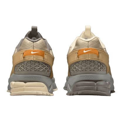 Nike Zoom Vomero 5 Roam Running Poets Back IM6671-223