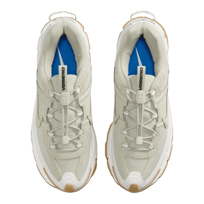 Nike Zoom Vomero 5 Roam Sail Light Stone Gum (W) Oben HQ2181-100
