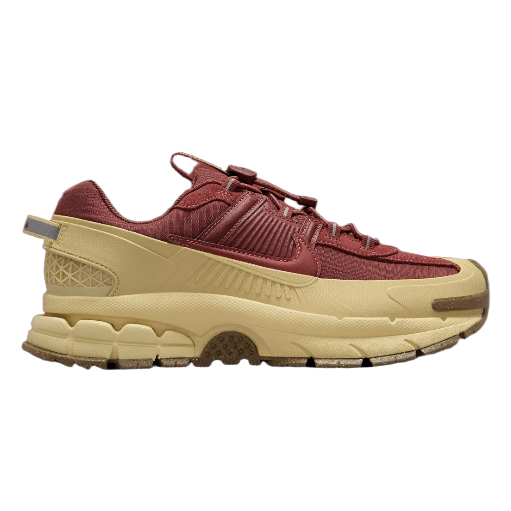 Nike Zoom Vomero 5 Roam Team Red Gold (W) HQ2181-700